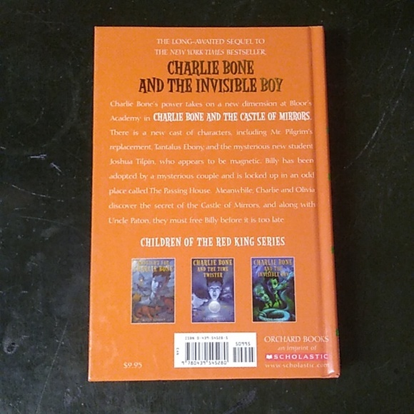 Charlie Bone Castle Mirrors Book 4 Junior Fantasy Fiction Chapter Book - Picture 3 of 9